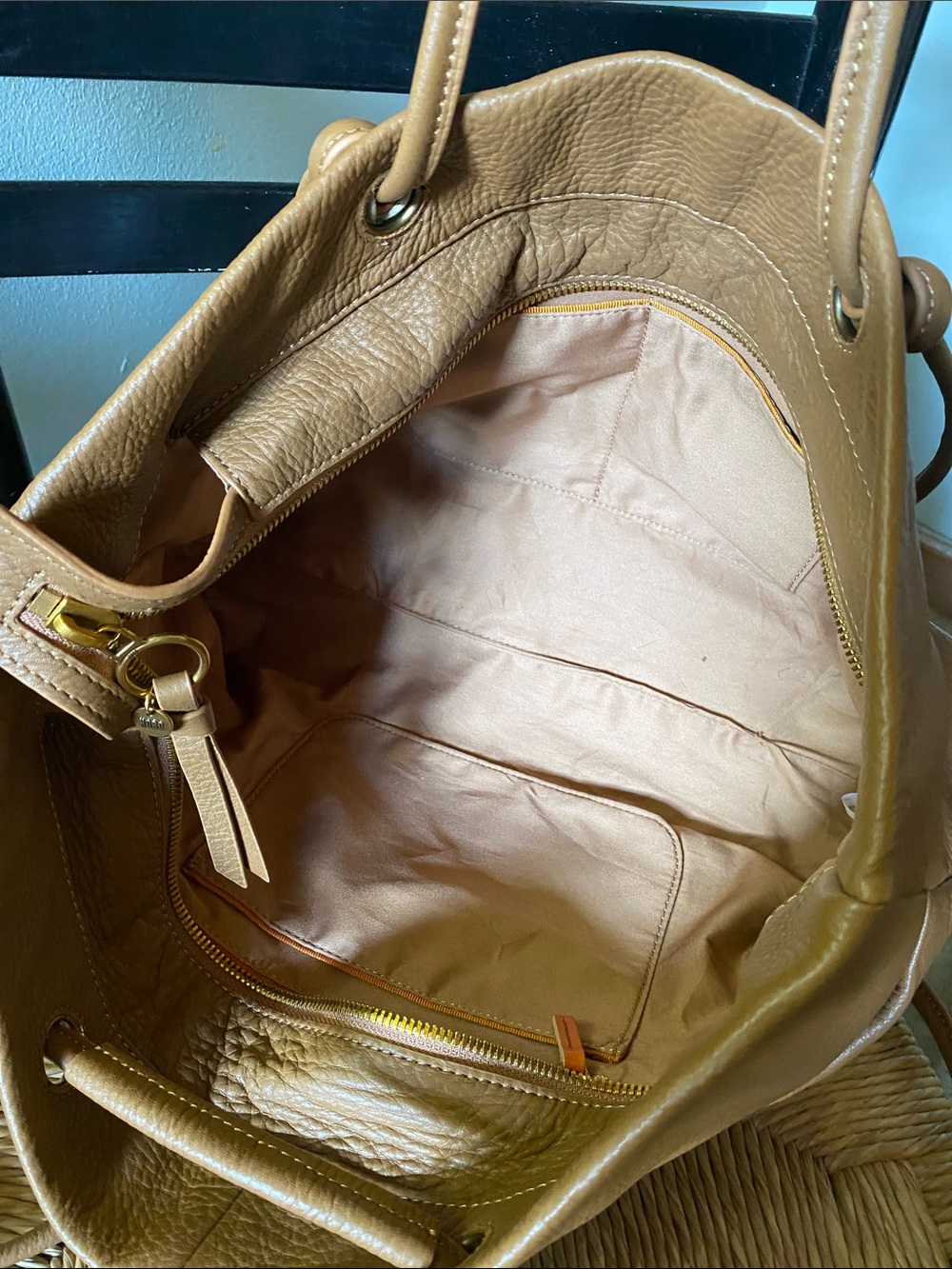 HOBO Studio Softie pebbled leather tote - Picture 10 of 14